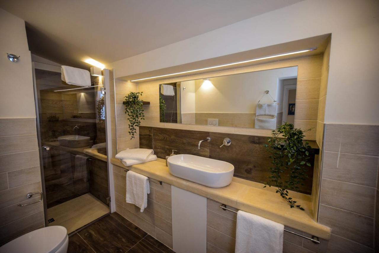 Villa Dimora La Cucchiara - POOL - GARDEN - PARKING- Porto Selvaggio Santa Caterina  Esterno foto